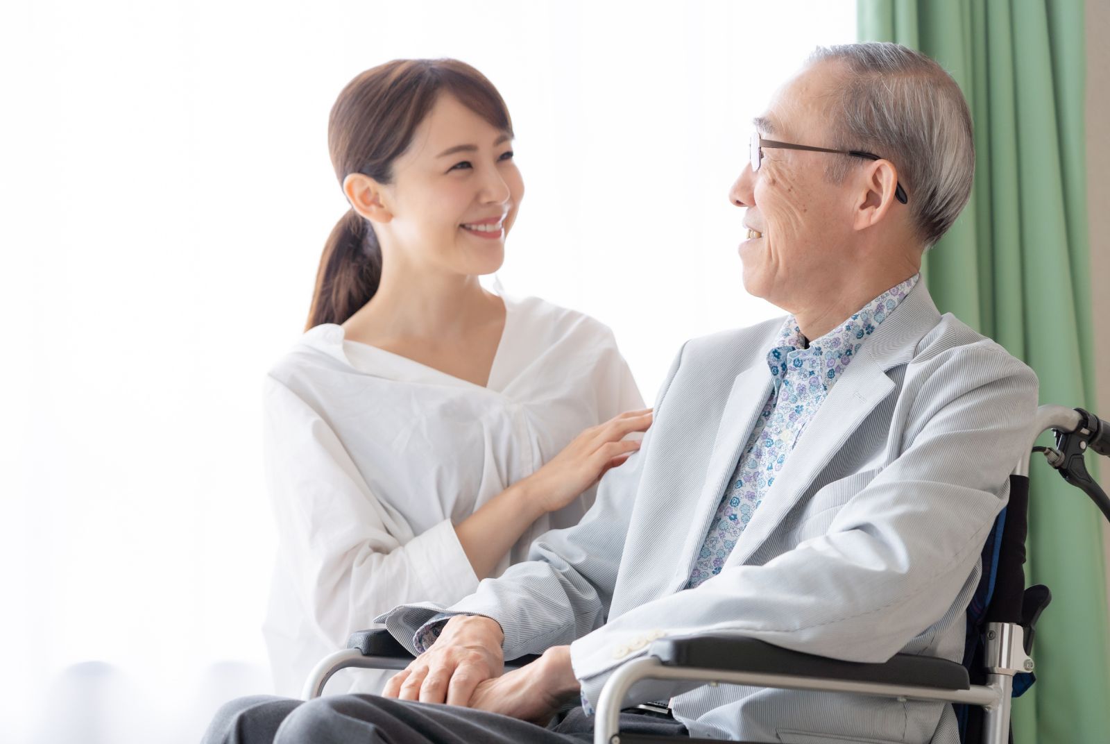 長輩出院怎麼辦？「照顧經理人」串接長照資源，預防照顧離職、讓家庭不再獨自承擔