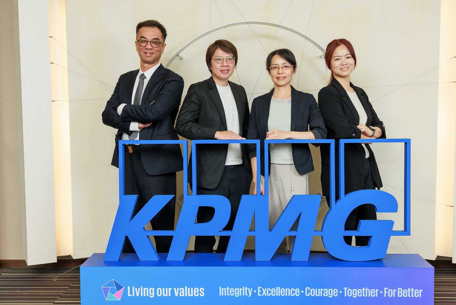 迎接永續新時代    KPMG安侯建業為企業永續4階段神助攻