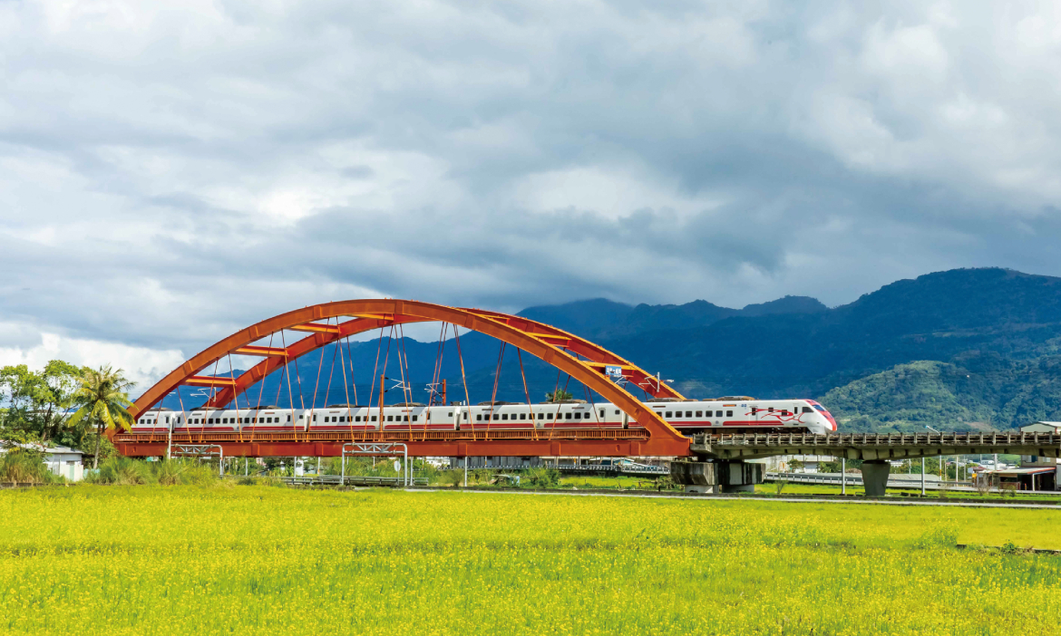櫻花、油菜花▶到花蓮賞橙黃花海、太魯閣賞櫻，收下一份春意祝福