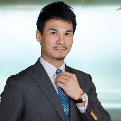 KPMG安侯建業專業團隊包括安侯永續發展顧問公司執行副總經理林泉興