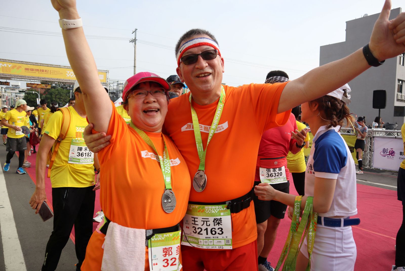 找到自己的運動開關！61歲大哥從零基礎到10K路跑完賽：拍照不用縮小腹了